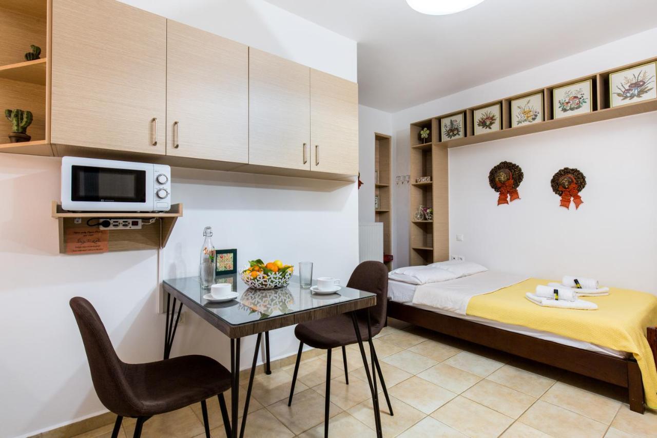 Anastellar Aparthotel Kíssamos Buitenkant foto